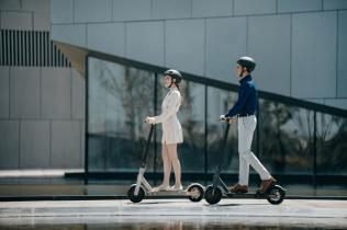 Xiaomi Электросамокат Mi Electric Scooter 3 (Gray) (BHR4853GL)
